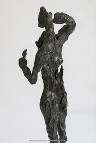 03 08 2020, St Rémy de Provence, (FRA,13), Oeuvre de Germaine Richier, L'Epi 1955, Bronze patiné foncé, Fondeur L.Thinot, Paris, exemplaire d'exposition, 44 x 12,5 x 9 cm, Collection particulière