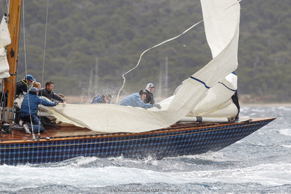 19 06 2024, Porquerolles Island (FRA), Championnat du monde des 12 m JI 2024, Race Day 1
