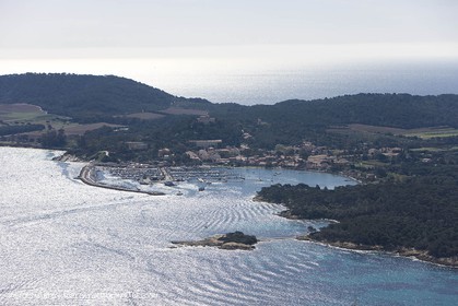 15 04 2008 - Porquerolles (Fra, 83) - Beneteau - First 45