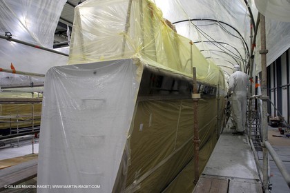 Vannes - Chantier Multiplast - finitions et peinture Orange II