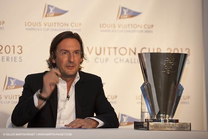 27 11 2010 - Dubao (UAE) - 34th America's Cup - Louis Vuitton Partnership announcement - Pietro Beccari