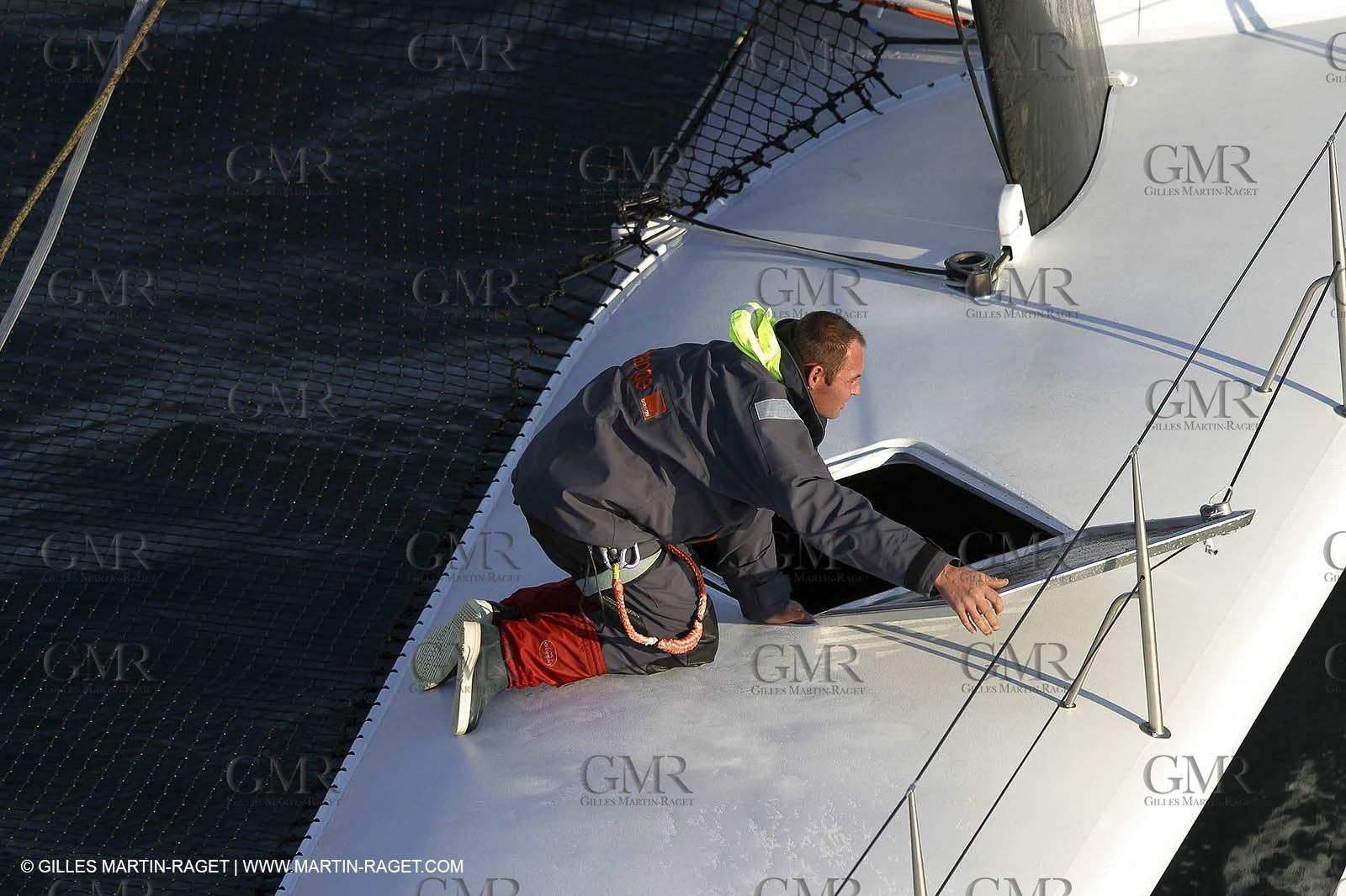 Orange II - 2004 Jules Verne Trophy - Start - Ronan Legoff