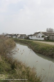 16 02 2008 - Les Saintes Maries de la mer (FRA, 13) - Cabanes de gardians