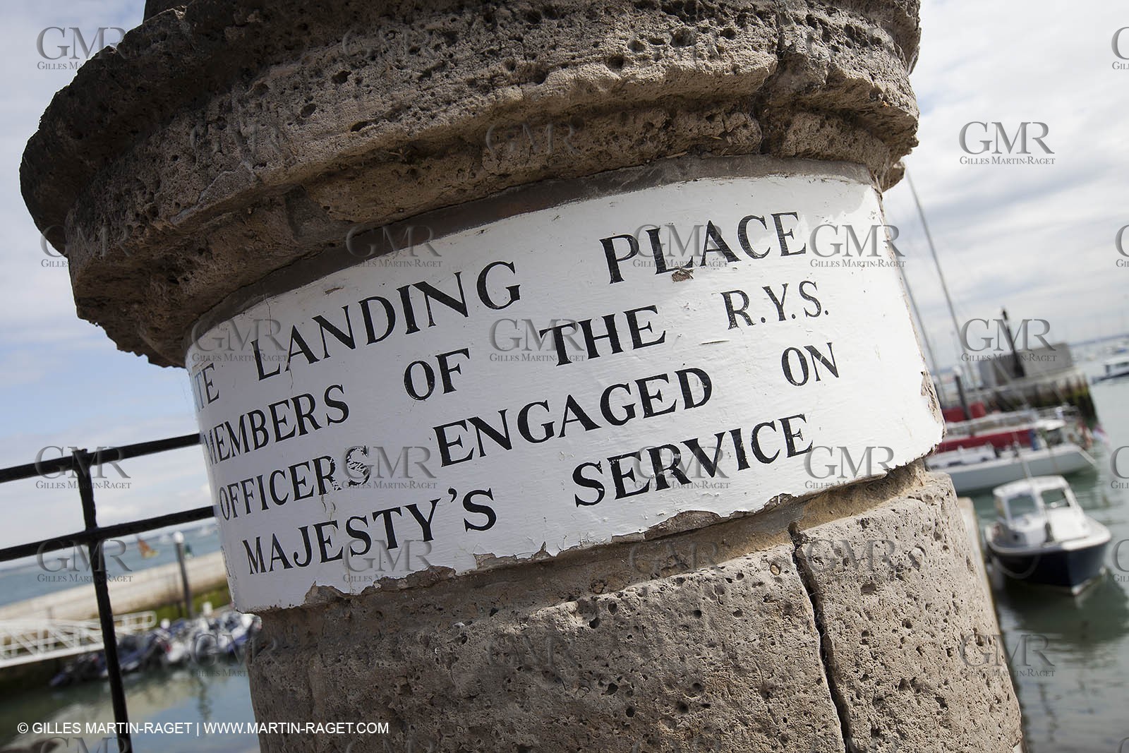 02 08 2010 - Cowes (UK, IOW) - The 1851 Cup -  BMW ORACLE Racing - Training Day.