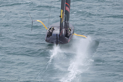 10 12 2020 - Auckland (NZL) - 36th America's Cup - Practice Sessions - Day 2 -Luna Rossa Prada Pirelli Team