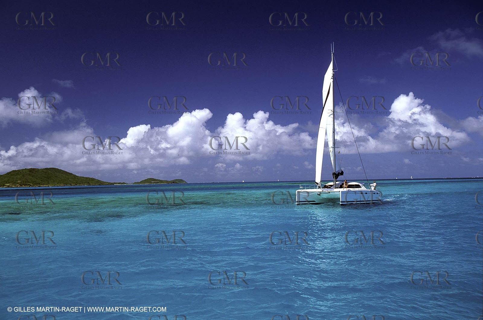 Cruising multihull sailing