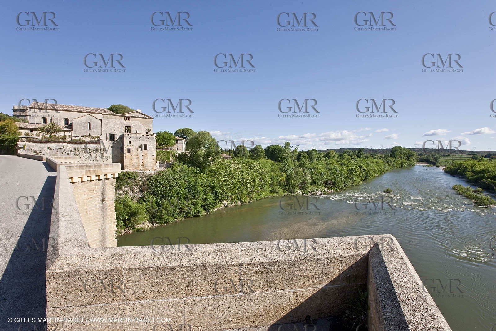 28 04 2009 - Ste Anastasie (FRA, 30) - Atlas Nîmes Métropole -  2009 campaign - Saint Nicolas bridge