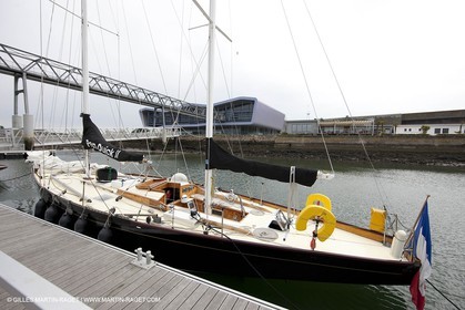 19 05 2010- Lorein- (FRA,56)  -  Pen Duick II - Cité de la Voile Eric Tabarly