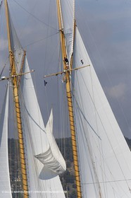 01 10 2006 - Saint Tropez (Fr) - Voiles de Saint Tropez 2006 - Arrivée de la Coupe du Yacht Club de France