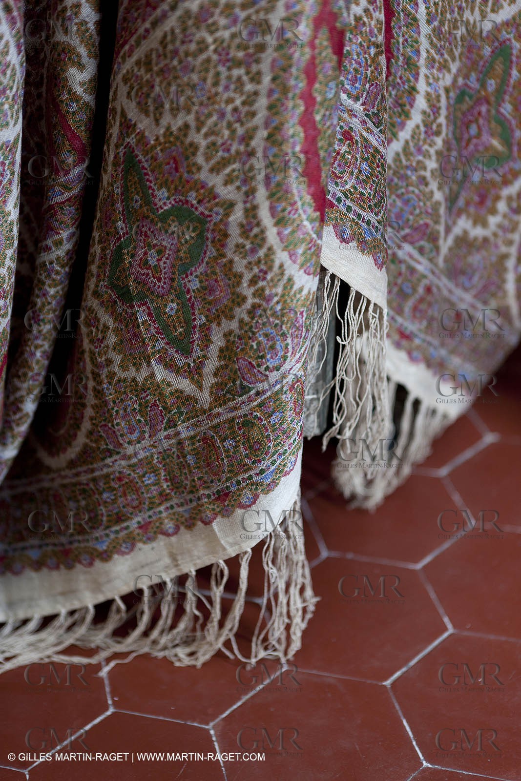 30 06 2011 - Toulon (FRA,83) - Villa Rosemaine - Indiennes sublimes exhibition