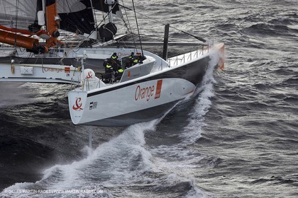 Orange II - 2004 Mediterranée Record - Start off Marseilles