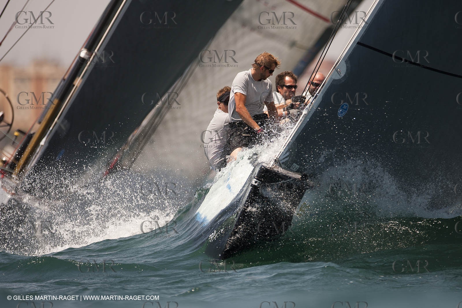 31 07 2010 - Valencia (ESP) - BMW ORACLE Racing - RC 44 Valencia Cup - fleet racing - Day 2