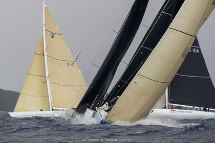 19 06 2024, Porquerolles Island (FRA), Championnat du monde des 12 m JI 2024, Race Day 1