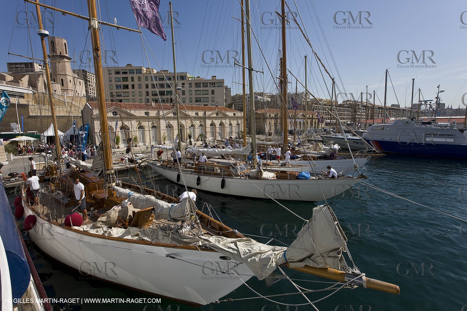 Sailing, Classic yachts, Voiles Vieux Port 2009, Marseille (FRA)