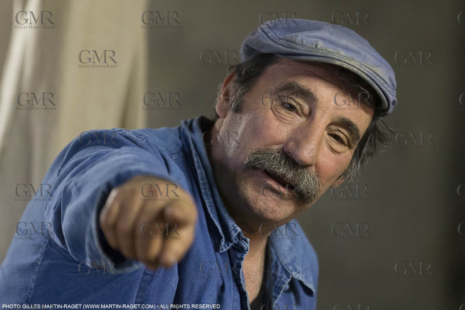 14 11 2015, Saint-Etienne du Grès (FRA,13), Tradiniotnal Hand making of olive oil at Mill de la Croix, Philippe Calot