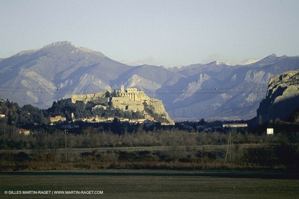 France, Provence, Haute Provence, Val de Durance, Durance river valley, Sisteron