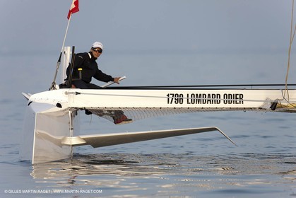 09 10 2010 - Morges (SUI) - L'Hydroptère.CH - 1st sail