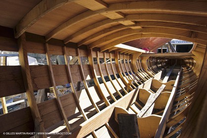 motor boats, claissc runabouts, cefit or Sagitta at Trapani boatyard (Cassis, FRA,13)