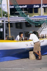 Sailing, cruising, people