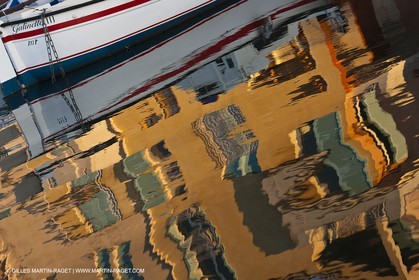 14 03 2012 - Martigues (FRA,13) - Quartier du Miroir