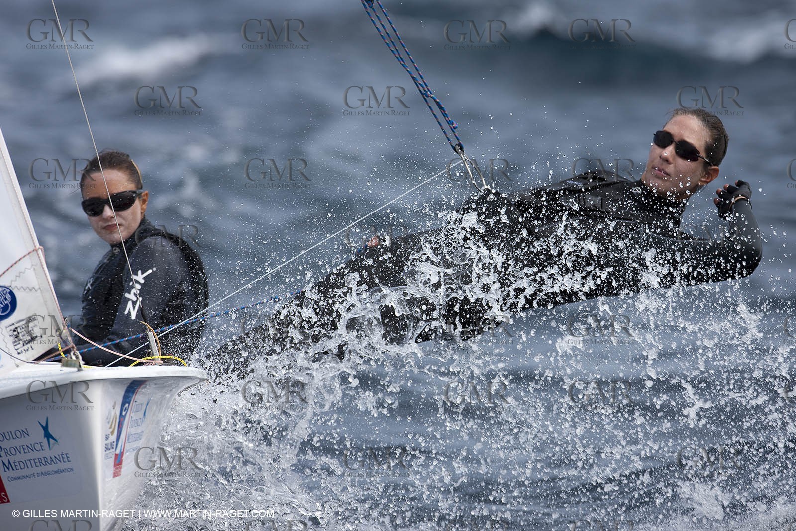 20 04 2010 - Hyères (FRA,83) - SOF 2010 - ZHIK Team - 470 fem -  Ingrid Petitjean - Nadège Douroux