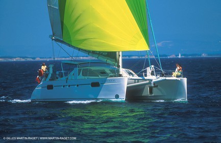 Cruising multihull sailing