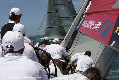 29 01 2009 - Auckland (NZL) - Louis Vuitton Pacific Series - BMW ORACLE Racing - Training