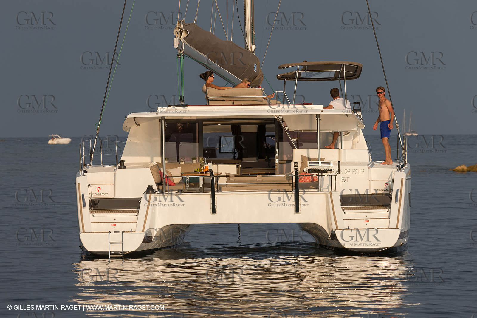 12 09 2016, Cannes (FRA,06), Chantier Fountaine-Pajot, Helia 44