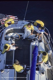 Voile, croisière, personnages