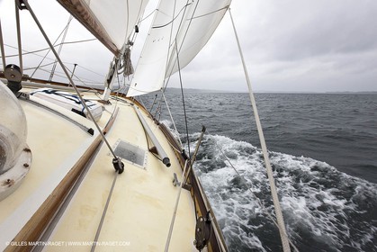 19 05 2010 -  Lanveoc Poulmic (FRA,29) - French Navy School Grand Prix - Pen Duick II