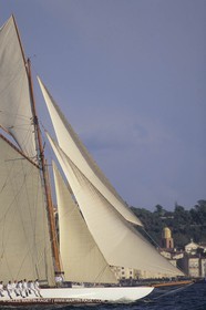 Classic Yachts, Tuiga