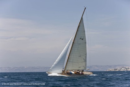 Sailing, Classic yachts, Voiles Vieux Port 2009, Marseille (FRA)