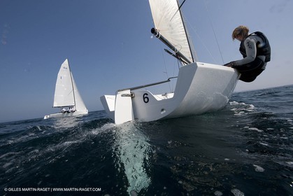 20 04 2010 - Hyères (FRA,83) - SOF 2010 - Zhik Team - women Match Racing - Leroy Pruvot  Bertrand