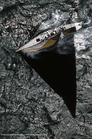 12 m JI, White Crusader, Fremantle 87