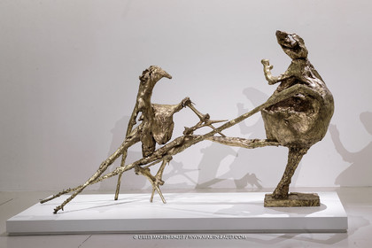 02 05 2023, Paris (FRA), oeuvre de Germaine Richier, Exposition Centre Pompidou 2023,  La Montagne [1955-1956], Bronze naturel nettoyé, Numéroté 1 11, Fondeur : Susse, Paris, 180 x 325 x 125 cm, Centre Pompidou, Musée national d'art moderne, Paris, Achat par commande ed l'état à l'artiste, 1959, attribution 1960, en dépôt à Montpellier, Musée Fabre, 2006