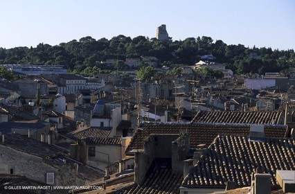 Nîmes