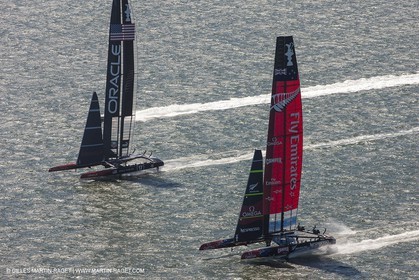 07 09 2013 - San Francisco (USA,CA) - 34th America's Cup - Final Match - Race Day 1