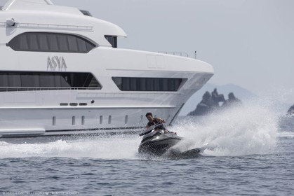 22 04 2015, Porquerolles Island (FRA,83), Heesen Yachts, M.Y. ASYA