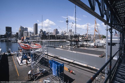 America's Cup 2000, Auckland (NZL), Le Défi, 6ème Sens