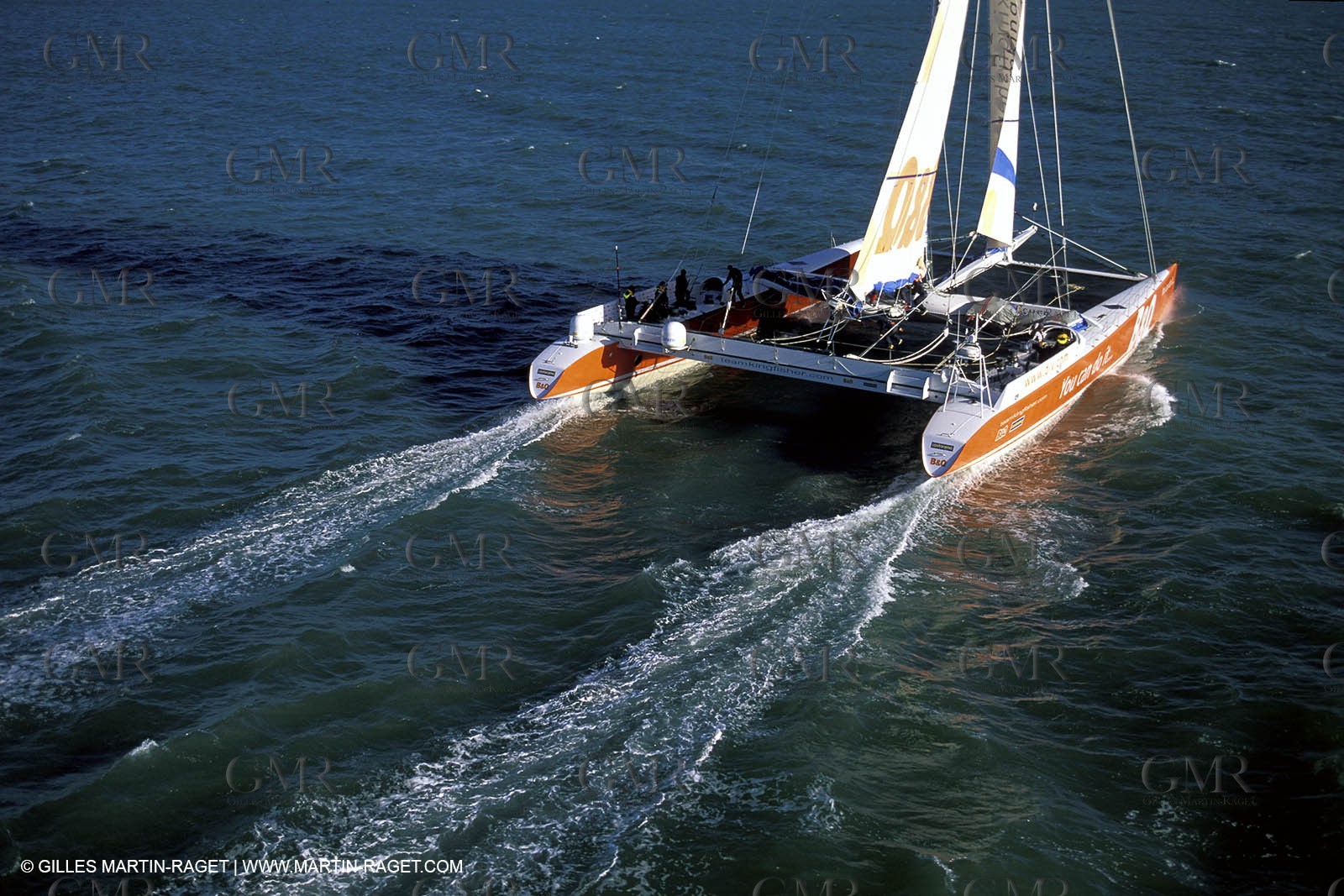 Kingfisher II - Jules Verne Trophy 2002 start - Brest