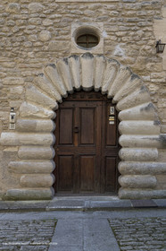 19 04 2018, Bonnieux (FRA,84)