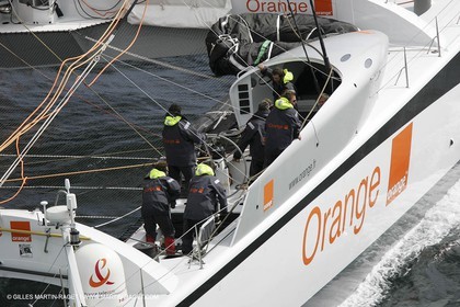 2004 Atlantic record attempt - Orange II at Land's End