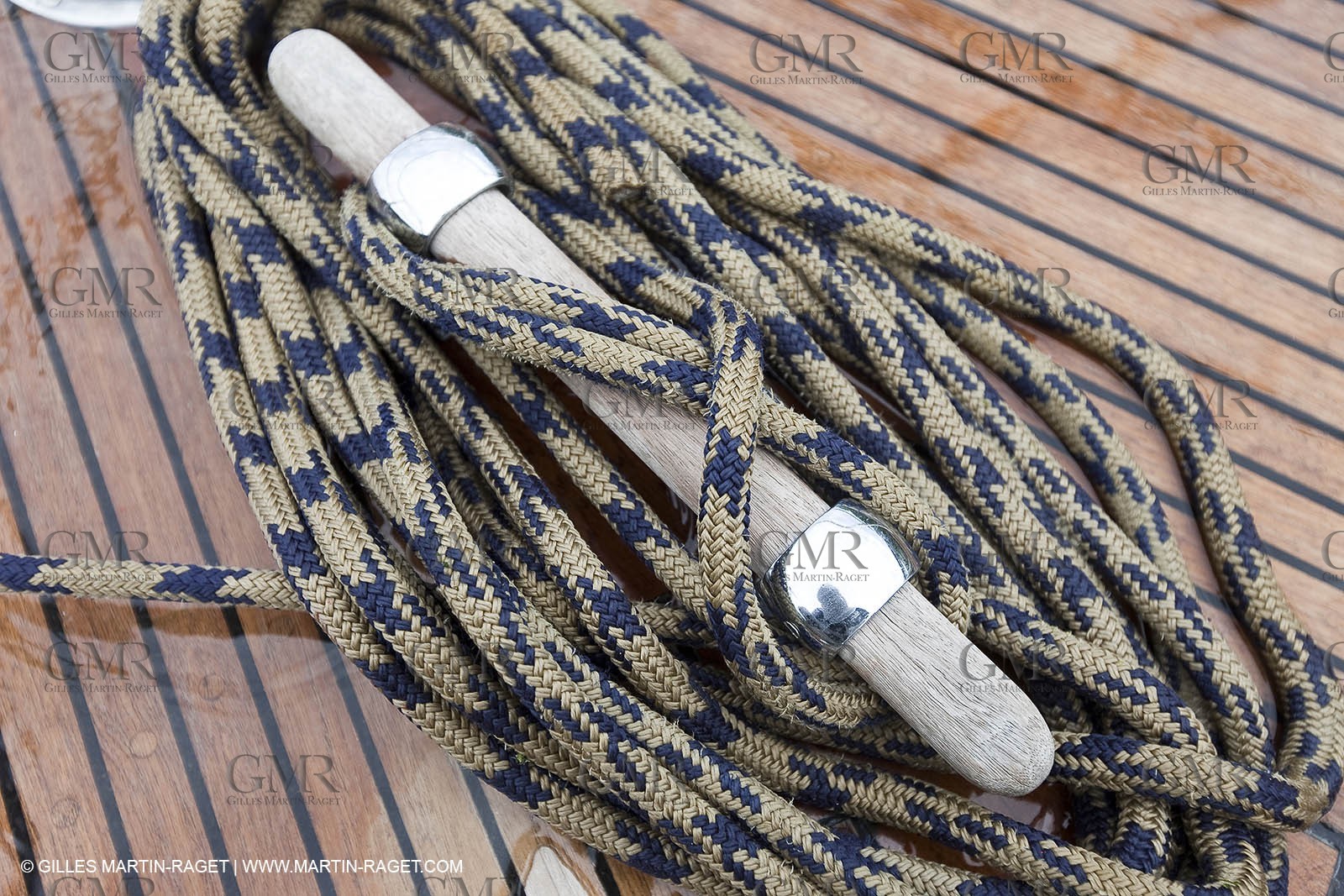 01-05-10 - Le Bono (FRA,56) - Regate Classique -Acteia II - Maica