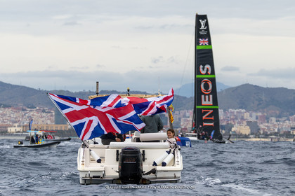 18 10 2024, Barcelona (ESP), Louis Vuitton 37th America's Cup, Final Match, Race Day 5, Warm Up
