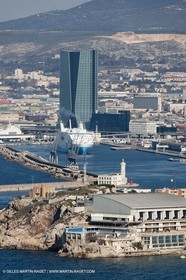 14 01 2012 - Marseille (FRA,13) - Compagnie La Méridionale - le Piana devant Marseille et les Calanques