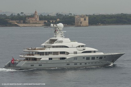 21 09 2014 - Cannes (FRA,83), Motor yacht TV