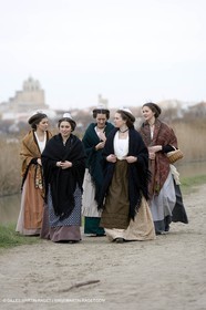 24 02 2007 - Saintes Maries of the Sea (FRA, 13) - Queen of Arles and her assistants in Camargue