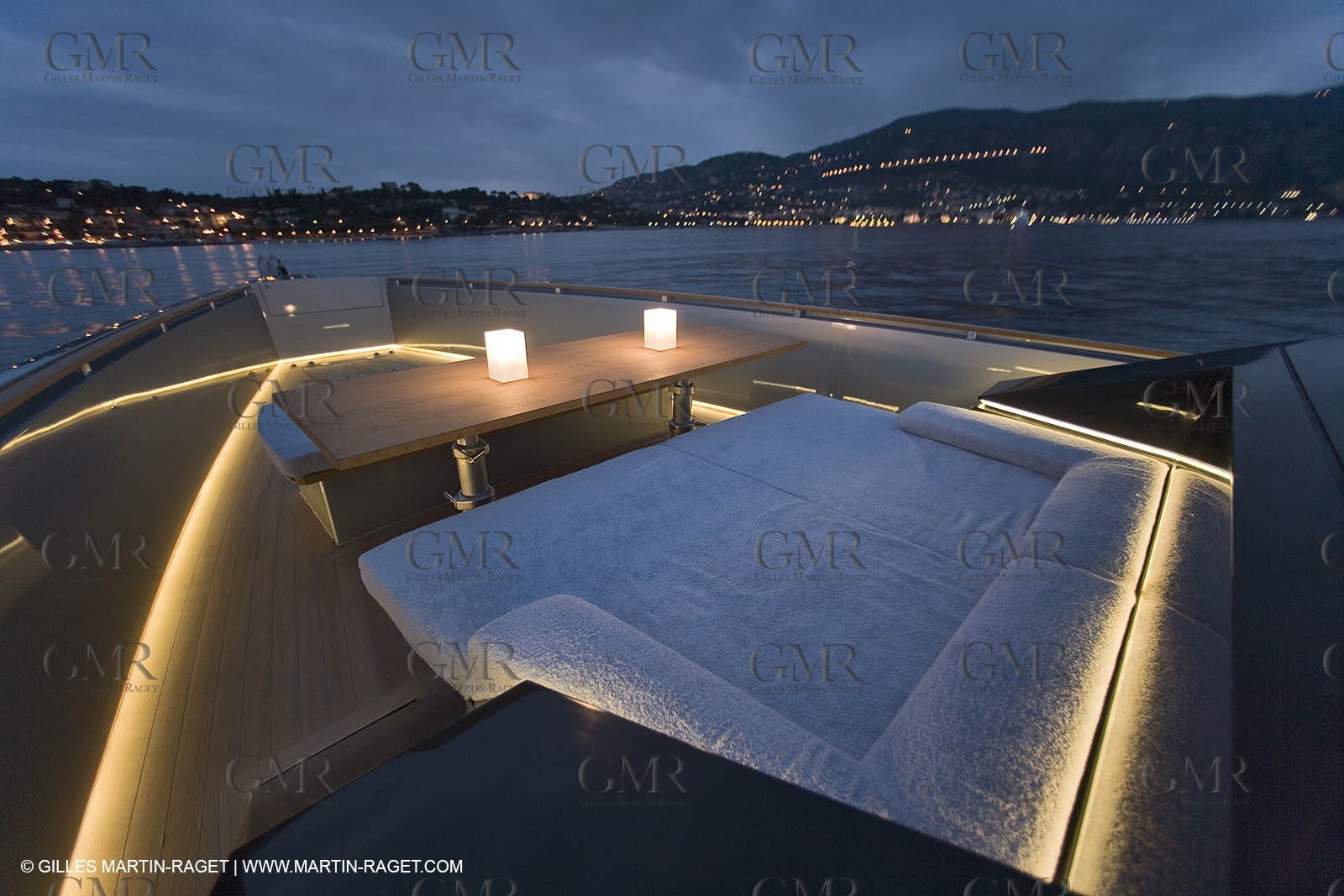 29 09 2007 - St Jean Cap Ferrat - Wally Yachts - Wally Power 70 - Lau Lau