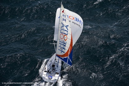 06-26-2007 - FIGARO II - THEOLIA - Skipper : Robert Nagy - Training off Marseille (south France) with strong wind conditions