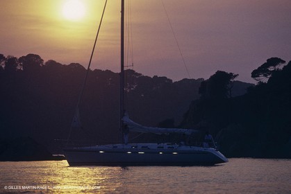 sailing, cruising, monohull at the mooring